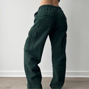 Aritzia Tna Cozy Fleece Mega Cargo Oversized Wide-Leg Sweatpants Scarab Size S